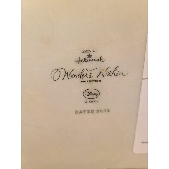 2013 Hallmark Disney "Wonders Within" Snow Water Globe Beauty & the Beast - Picture 8 of 9